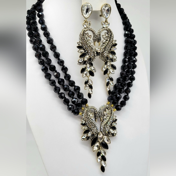 Heidi Daus Swarovski Crystal Swans in Love Statement Necklace + Earring Set - Picture 8 of 12